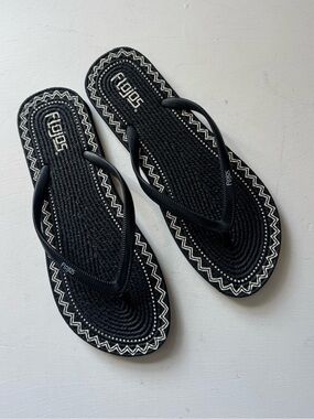 Flojos Print Flip Flop Sandals